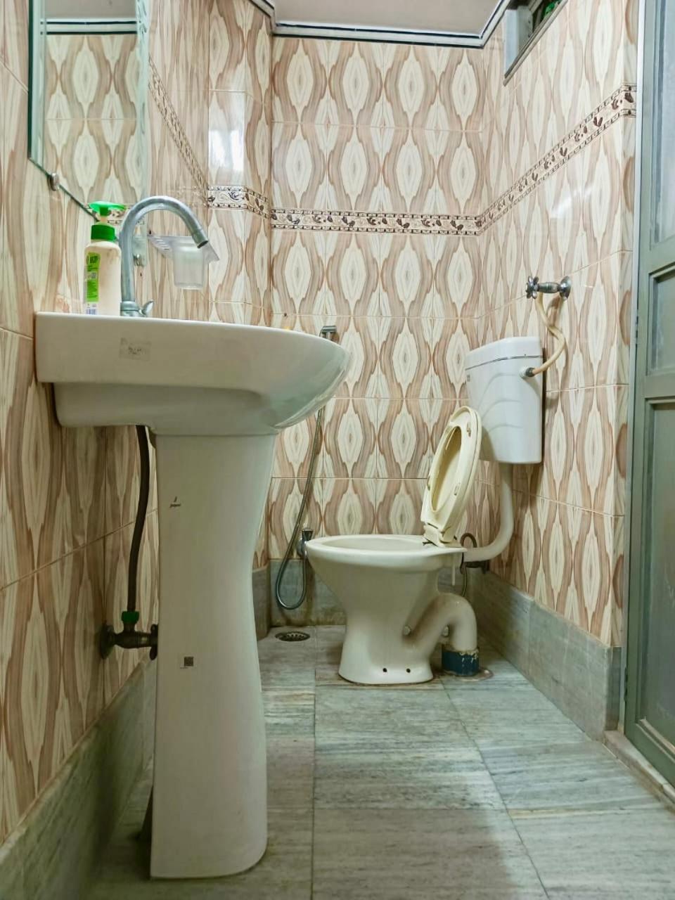 Trilok Residency - Dashashwamedh Βαρανάσι Εξωτερικό φωτογραφία